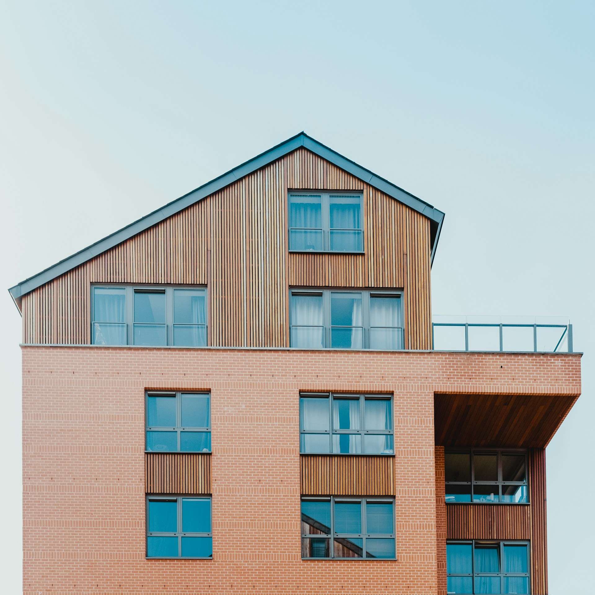 bernard-hermant-KqOLr8OiQLU-unsplash(1)